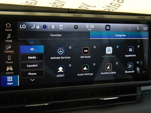 Used 2025 Jeep Wrangler Sahara image 26