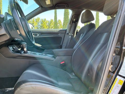 Used 2025 Honda Civic Sport image 18