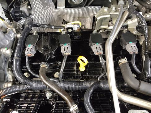 Used 2021 Nissan Rogue S image 30