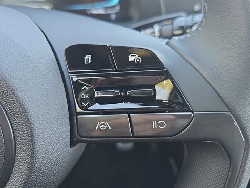 New 2026 Hyundai Elantra Sport FWD image 24
