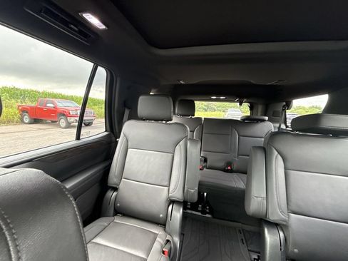 Certified 2023 Chevrolet Tahoe Z71 w/ Luxury Package AWD/4WD image 11