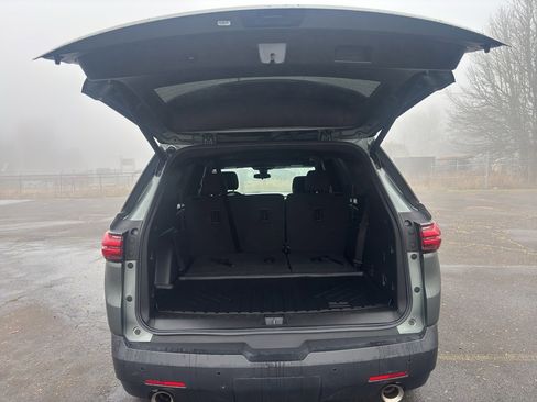 Certified 2023 Chevrolet Traverse LT image 9