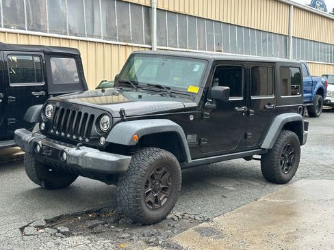 Used 2016 Jeep Wrangler Unlimited Sport AWD/4WD image 2