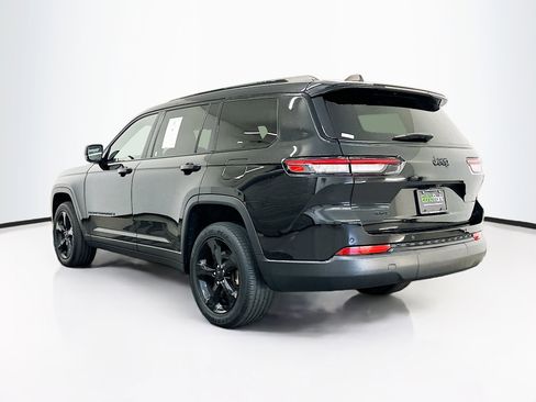 Used 2023 Jeep Grand Cherokee L Laredo image 5
