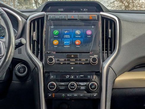 Used 2022 Subaru Ascent Limited image 22