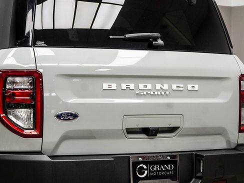 Used 2021 Ford Bronco Sport Outer Banks image 13