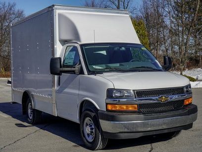 New 2024 Chevrolet Express 3500 w/ Power Convenience Package