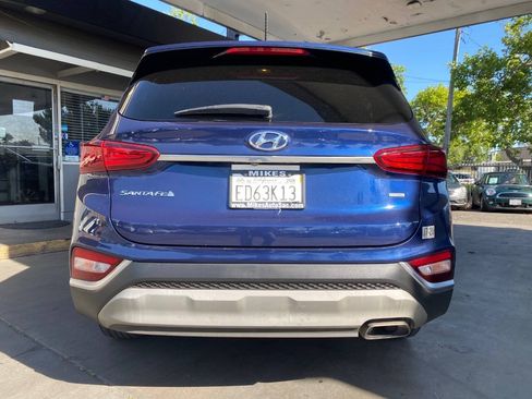 Used 2019 Hyundai Santa Fe SE AWD/4WD image 7
