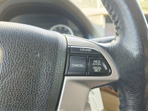 Used 2010 Honda Accord EX-L image 18