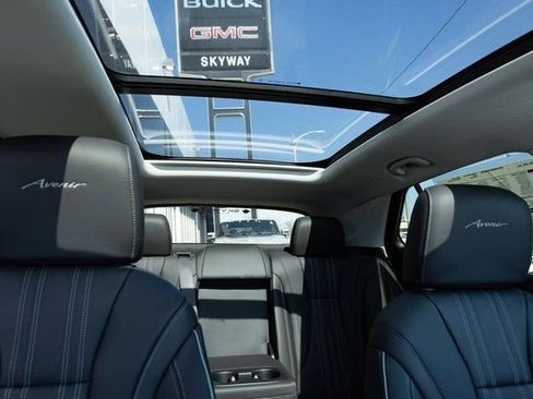 New 2026 Buick Envision Avenir AWD/4WD image 24