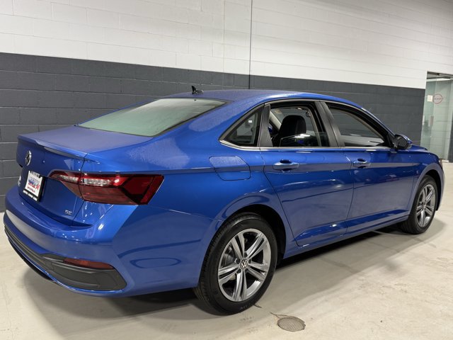 Used 2023 Volkswagen Jetta SE FWD image 18