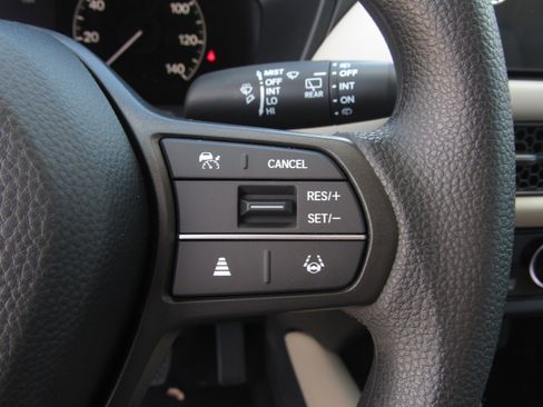 New 2026 Honda HR-V LX image 22