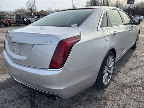 Used 2018 Cadillac CT6 Luxury image 5