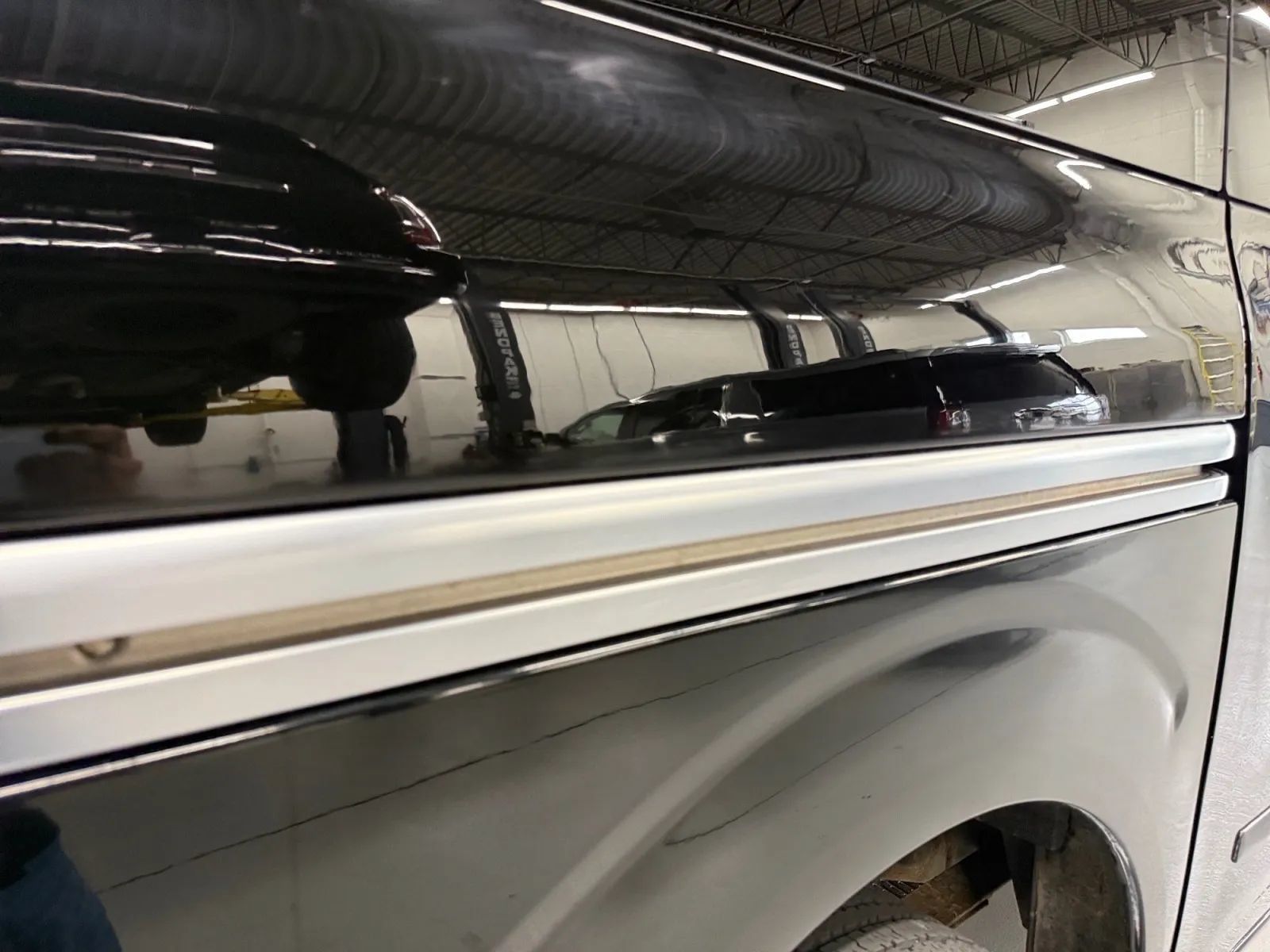 Used 2015 Nissan NV 3500 SL w/ Technology Package RWD image 34