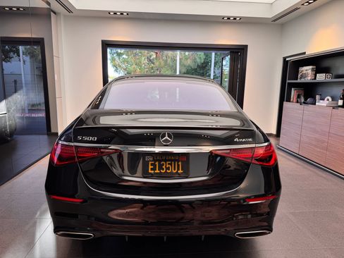 Used 2022 Mercedes-Benz S 500 4MATIC image 5