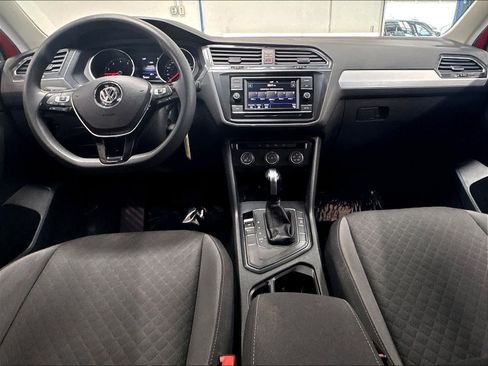 Used 2018 Volkswagen Tiguan S FWD image 10