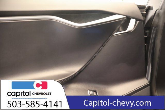 Used 2018 Tesla Model S 75D AWD/4WD image 30