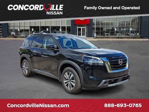 Certified 2024 Nissan Pathfinder SL AWD/4WD image 1