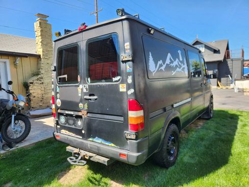Used 2006 Dodge Sprinter 2500 w/ PWR Convenience Group RWD image 55