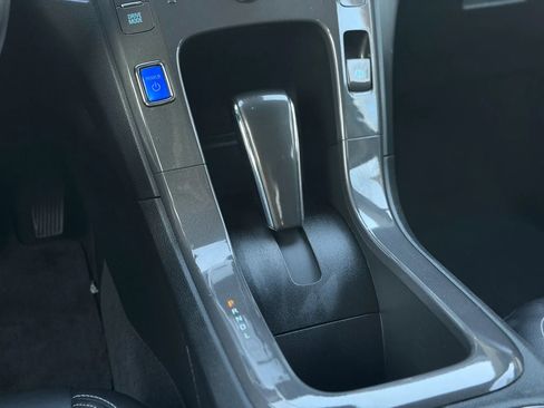 Used 2015 Chevrolet Volt Premium w/ Premium Trim Package FWD image 27
