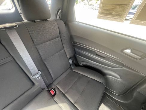 Used 2024 Dodge Durango SXT image 37