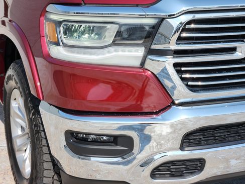 Used 2022 RAM 1500 Laramie AWD/4WD image 10
