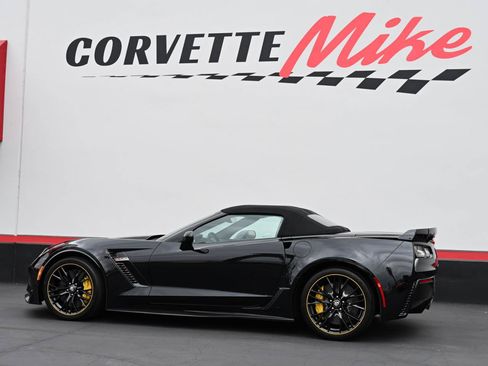 Used 2016 Chevrolet Corvette Z06 w/ C7.r Special Edition RWD image 10