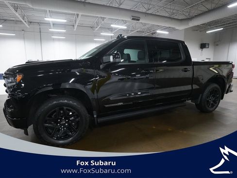 Used 2025 Chevrolet Silverado 1500 High Country w/ Midnight Edition AWD/4WD image 1