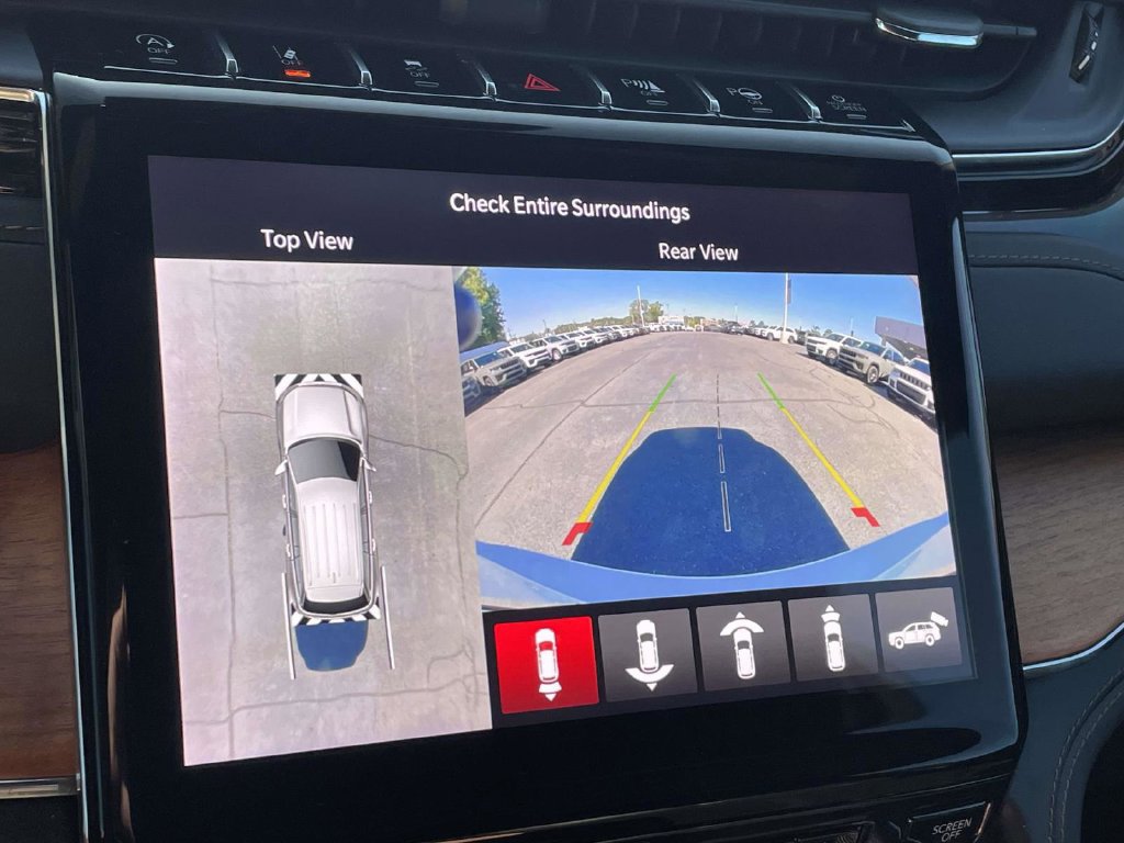 Certified 2023 Jeep Grand Cherokee L Summit AWD/4WD image 38