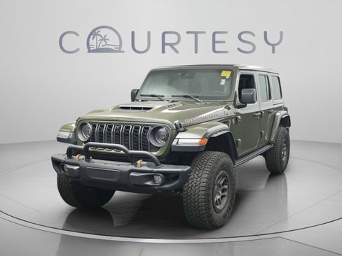 Used 2023 Jeep Wrangler Unlimited Rubicon 392 AWD/4WD image 22