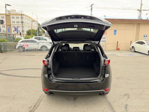 Used 2018 MAZDA CX-5 Touring w/ Preferred Equipment Package FWD image 28