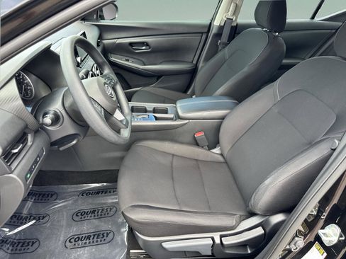 Certified 2024 Nissan Sentra S FWD image 22