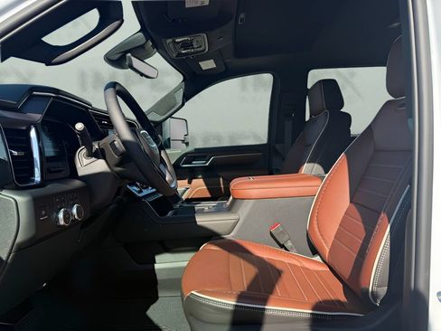 New 2026 GMC Sierra 2500 Denali Ultimate AWD/4WD image 10