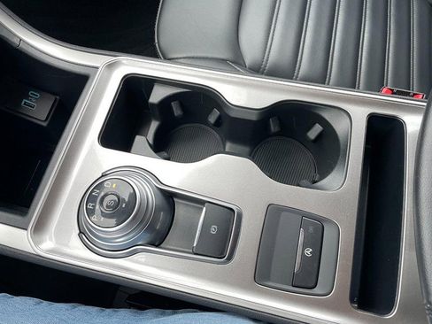 Used 2024 Ford Edge SEL w/ Convenience Package image 42