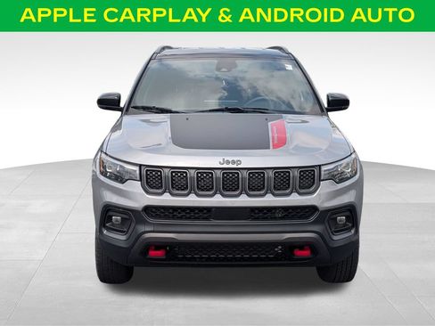 Used 2023 Jeep Compass Trailhawk w/ Trailhawk Elite Group AWD/4WD image 3