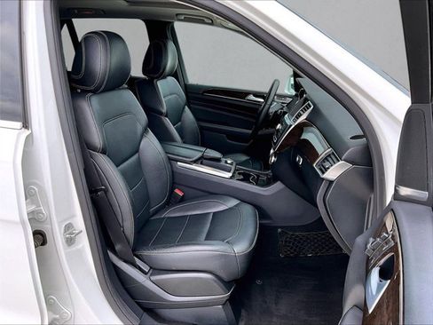 Used 2014 Mercedes-Benz ML 350 4MATIC image 9