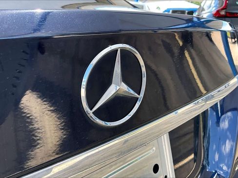 Used 2014 Mercedes-Benz C 250 Sedan w/ Premium 1 Package image 10