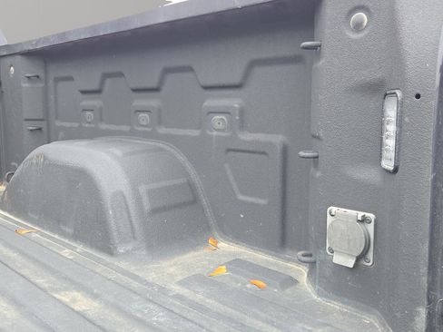 Used 2022 Chevrolet Silverado 1500 LT Trail Boss w/ LT Trail Boss Premium Package image 21