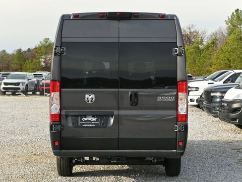 New 2026 RAM ProMaster 3500 w/ Quick Order Package 22G SLT image 11