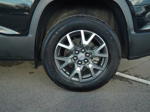 Used 2023 GMC Acadia SLE w/ Driver Convenience Package image 43