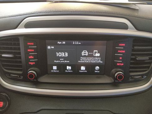 Used 2020 Kia Sorento S FWD image 25