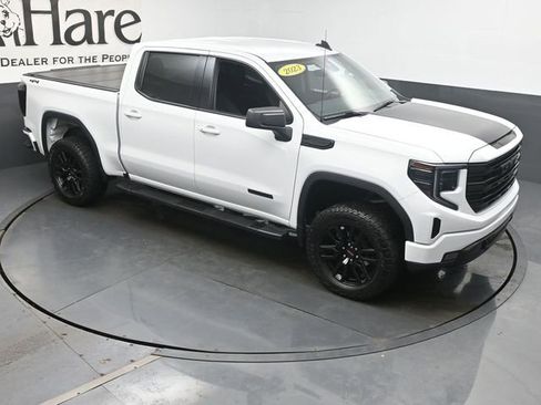 Used 2023 GMC Sierra 1500 Elevation image 46