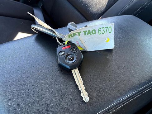 Used 2016 Subaru Legacy 2.5i Premium image 10