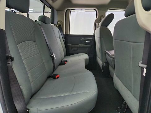 Used 2017 RAM 1500 Classic SLT AWD/4WD image 23