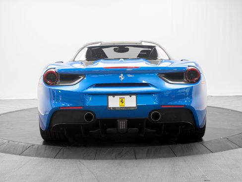 Used 2017 Ferrari 488 Spider RWD image 13