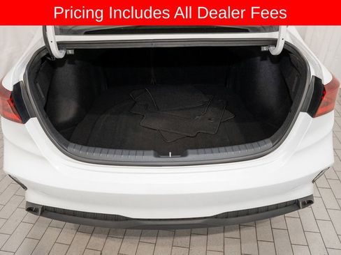 Used 2023 Kia Forte LXS w/ LXS Technology Package FWD image 5