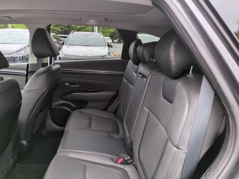 Used 2022 Hyundai Tucson Limited FWD image 28