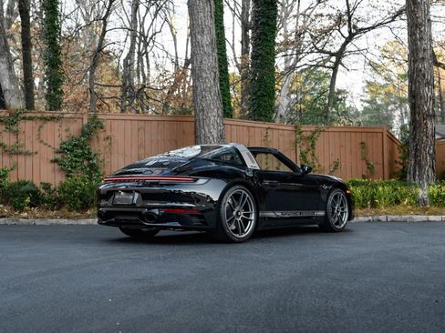Used 2023 Porsche 911 50th Anniversary Edition image 9