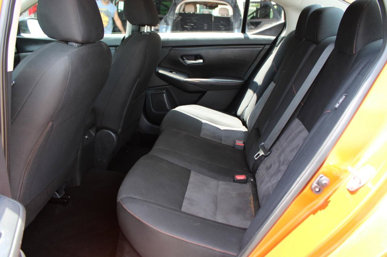 Used 2023 Nissan Sentra SR FWD image 39