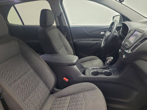 Used 2024 Chevrolet Equinox LT FWD image 21